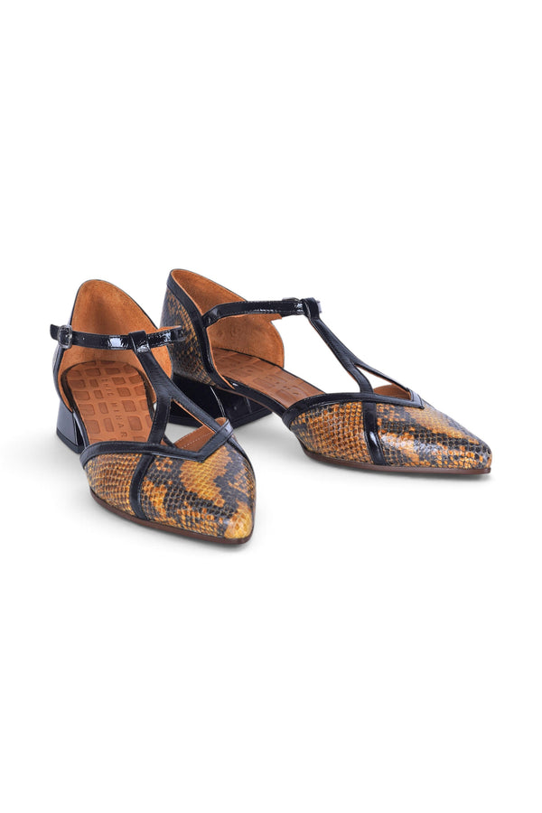 Chie Mihara - Scarpe basse - 480954 - Nero/Ocra