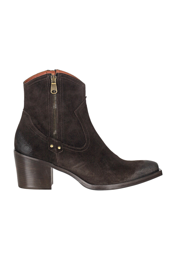 Curiositè shoes hotsell