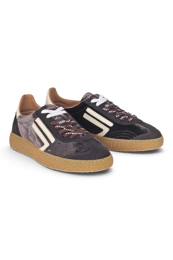PURAAI - Sneakers - 480075 - Brown 